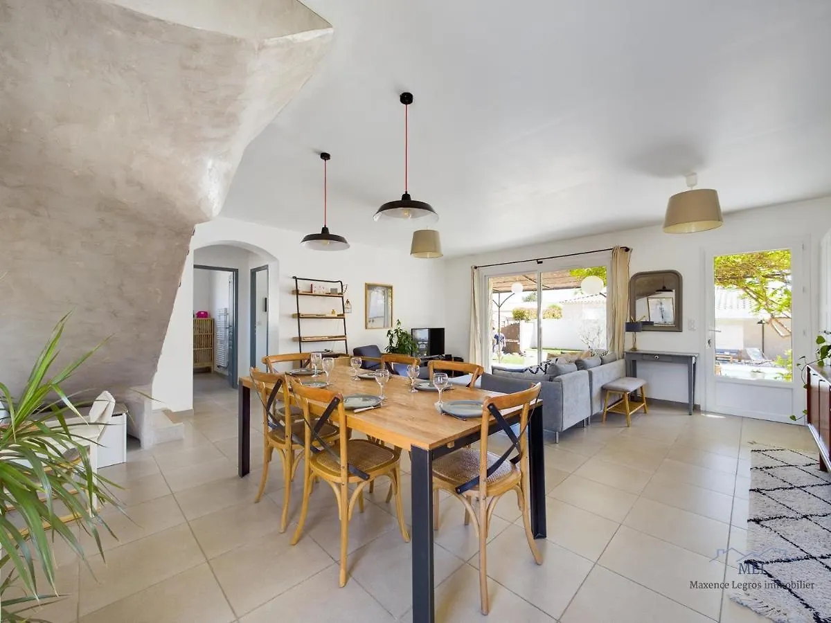Villa Calisse, 6 Personnes A Maillane