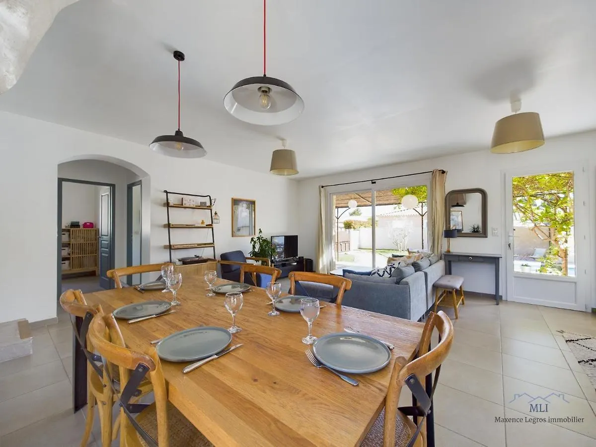 Villa Calisse, 6 Personnes A Maillane