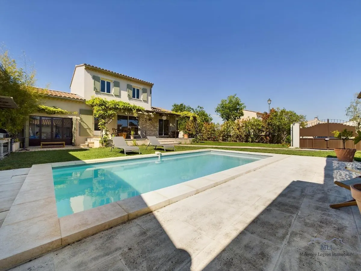 Villa Calisse, 6 Personnes A Maillane